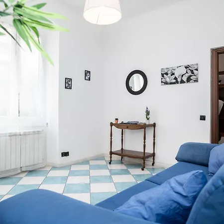 Centro Citta - Stazione Ferroviaria Brignole Appartement Genua Buitenkant foto